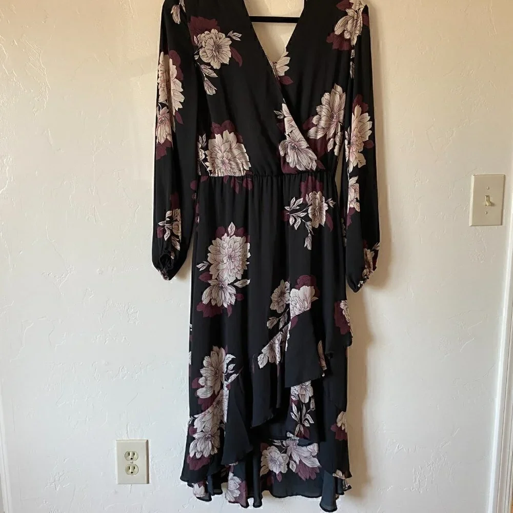 Badgley Mischka For Le Tote Floral Long Sleeve Midi Dress